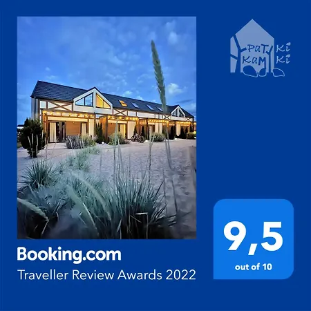 Patyki Kamyki アパート ウストカ